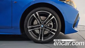 BMW 1-Series 120i M Sport 2024 года из Южной Кореи