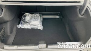 Mercedes-Benz EQE EQE350+ 2024 года из Южной Кореи