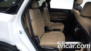 Kia Sorento HEV 1.6 2WD 2024 года из Южной Кореи