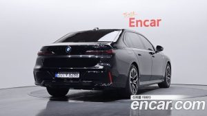 BMW 7-Series 740i sDrive M Sport 2023 года из Южной Кореи