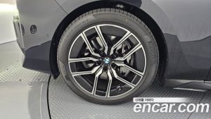 BMW 7-Series 740i sDrive M Sport 2023 года из Южной Кореи