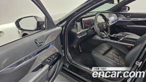BMW 7-Series 740i sDrive M Sport 2023 года из Южной Кореи
