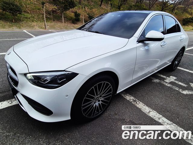 Mercedes-Benz C-Class C200 Avantgarde 2025 года из Кореи