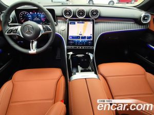 Mercedes-Benz C-Class C200 Avantgarde 2025 года из Южной Кореи