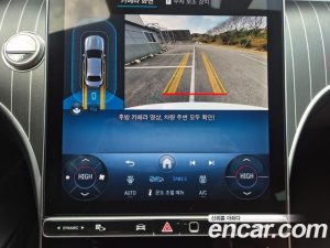 Mercedes-Benz C-Class C200 Avantgarde 2025 года из Южной Кореи