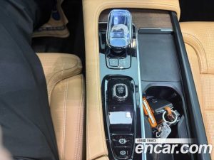 Volvo S90 B6 AWD ULTIMATE Bright 2024 года из Южной Кореи
