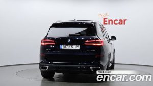 BMW X5 xDrive 30d M Sport 2023 года из Южной Кореи