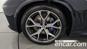 BMW X5 xDrive 30d M Sport 2023 года из Южной Кореи
