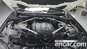 BMW X6 xDrive40i M Sport 2025 года из Южной Кореи