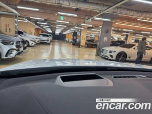 Volvo XC60 T8 Ultra Bright 2025 года из Южной Кореи
