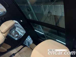 Volvo XC60 T8 Ultra Bright 2025 года из Южной Кореи