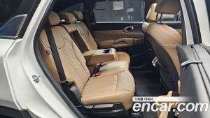 Kia Sorento Дизель 2.2 2WD 2024 года из Южной Кореи