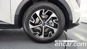 Kia Sportage Signature 2WD 2024 года из Южной Кореи
