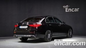 Mercedes-Benz C-Class C200 Avantgarde 2025 года из Южной Кореи