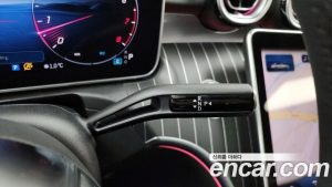 Mercedes-Benz C-Class C200 Avantgarde 2025 года из Южной Кореи