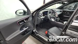 Mercedes-Benz C-Class C200 Avantgarde 2025 года из Южной Кореи