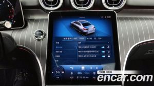 Mercedes-Benz C-Class C200 Avantgarde 2025 года из Южной Кореи
