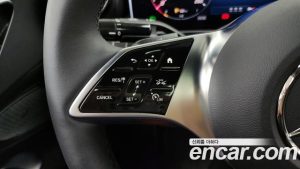 Mercedes-Benz C-Class C200 Avantgarde 2025 года из Южной Кореи