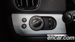 Mini Countryman ALL4 UNTAMED Edition 2023 года из Южной Кореи