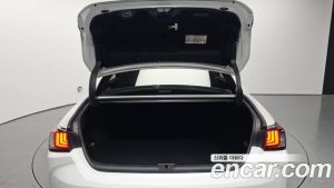 Lexus ES Luxury Plus 2023 года из Южной Кореи