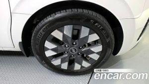 Hyundai Staria Lounge 9-Seater 2024 года из Южной Кореи