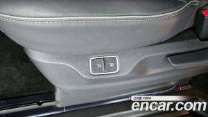 Hyundai Staria Lounge 9-Seater 2024 года из Южной Кореи