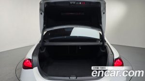Mercedes-Benz E-Class E200 Avantgarde 2024 года из Южной Кореи