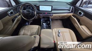 Kia Sorento Дизель 2.2 2WD 2024 года из Южной Кореи