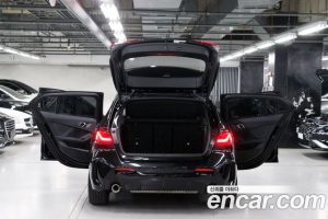 BMW 1-Series 120i M Sport 2023 года из Южной Кореи