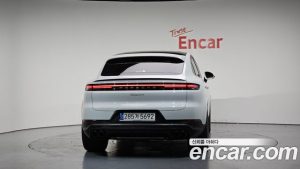 Porsche Cayenne 3.0 Coupe 2024 года из Южной Кореи