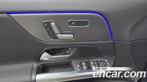 Mercedes-Benz EQA EQA250 AMG LINE 2023 года из Южной Кореи