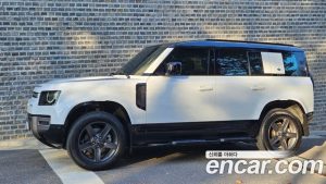 Land Rover Defender 110 P300 X- SE 2023 года из Южной Кореи