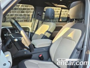 Land Rover Defender 110 P300 X- SE 2023 года из Южной Кореи