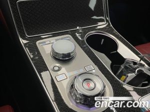 Genesis GV80 3.5T e-S/C Бензин AWD 2024 года из Южной Кореи