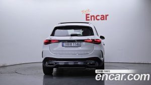 Mercedes-Benz GLC-Class GLC300 4MATIC AMG Line 2024 года из Южной Кореи