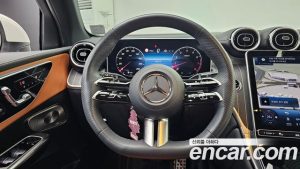 Mercedes-Benz GLC-Class GLC300 4MATIC AMG Line 2024 года из Южной Кореи