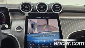 Mercedes-Benz GLC-Class GLC300 4MATIC AMG Line 2024 года из Южной Кореи
