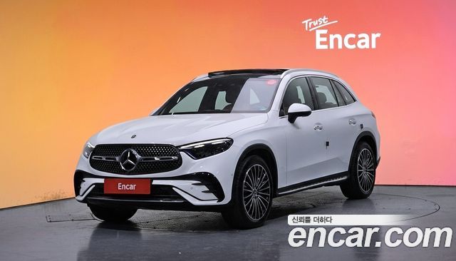 Mercedes-Benz GLC-Class GLC300 4MATIC AMG Line 2024 года из Кореи