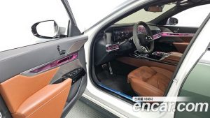 BMW 7-Series 740i xDrive M Sport 2025 года из Южной Кореи