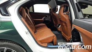 BMW 7-Series 740i xDrive M Sport 2025 года из Южной Кореи