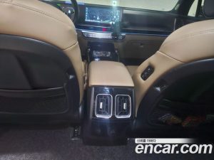 Kia Sorento HEV 1.6 4WD 2025 года из Южной Кореи