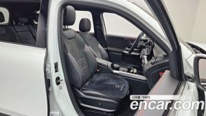 Mercedes-Benz GLB-Class GLB250 4MATIC 2023 года из Южной Кореи
