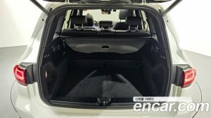 Mercedes-Benz GLB-Class GLB250 4MATIC 2023 года из Южной Кореи