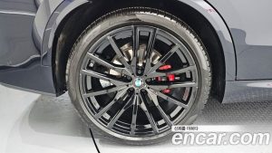 BMW X5 xDrive 40d M Sport Online Exclusive Edition 2024 года из Южной Кореи