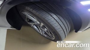 Genesis G90 Бензин 3.5 Turbo AWD 2025 года из Южной Кореи