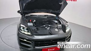 Porsche Cayenne 3.0 Coupe 2024 года из Южной Кореи