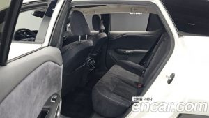 Lexus RZ Luxury 2023 года из Южной Кореи