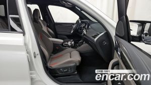 BMW X3M 3.0 Competition 2024 года из Южной Кореи