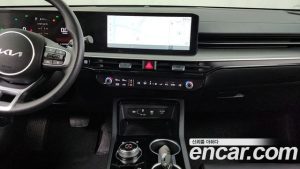 Kia K5 Prestige 2024 года из Южной Кореи