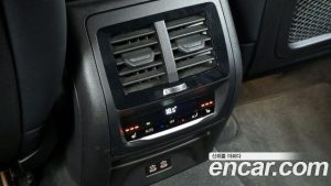 BMW X4 xDrive20i xLine 2023 года из Южной Кореи